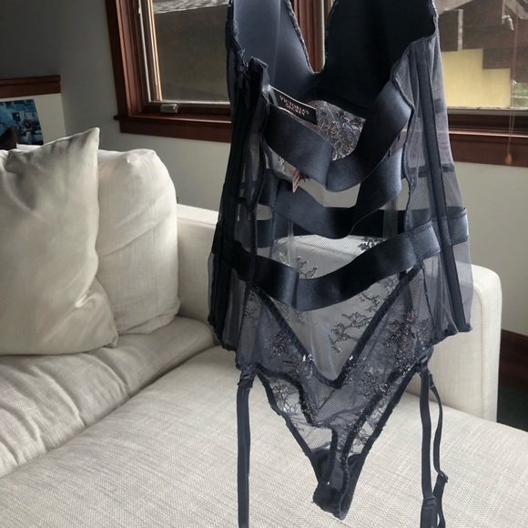 Sexy Thong Lingerie - Picture 5 of 5